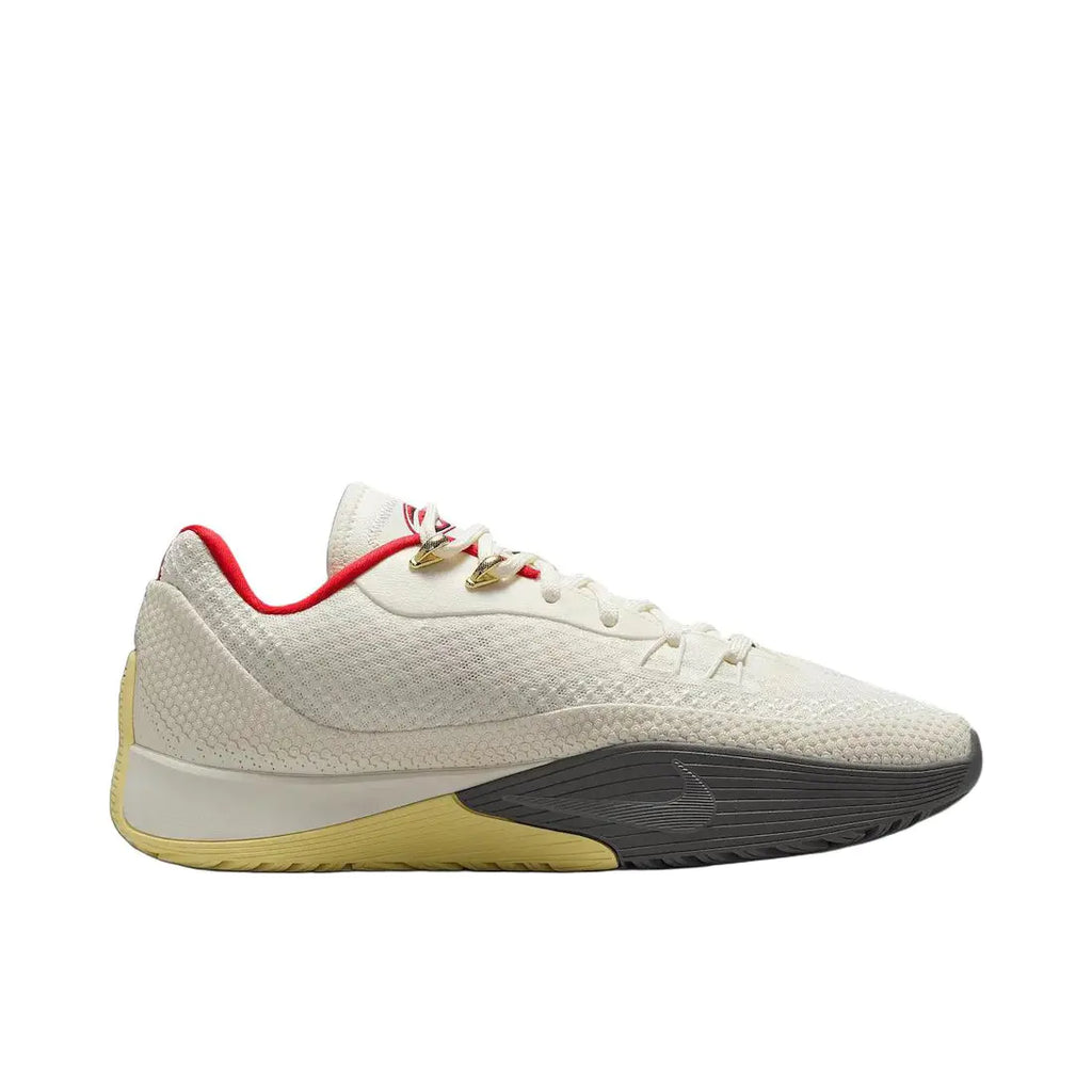 Nike ST Flare " Pure Platinum "