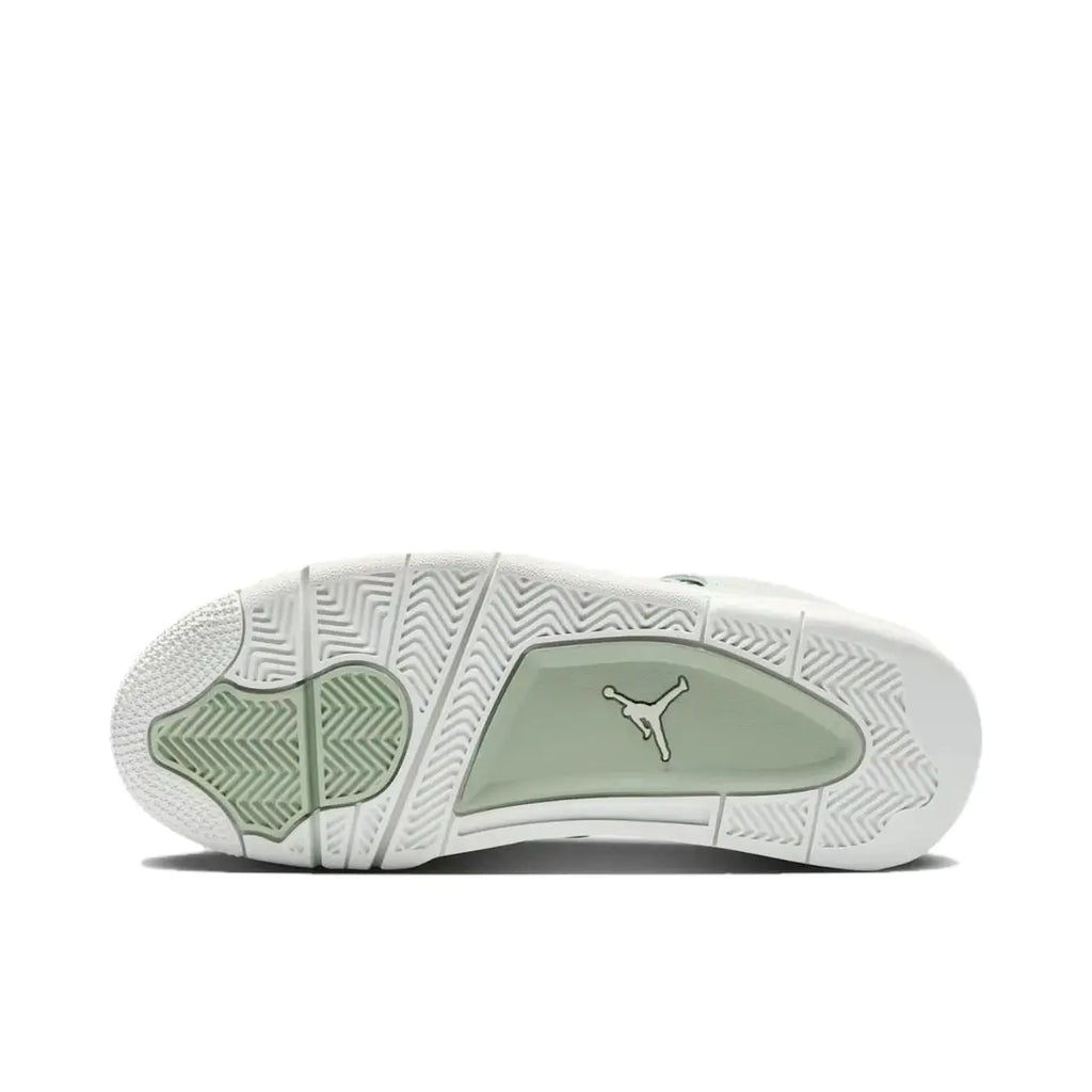 Air Jordan 4 " Seafoam Sail "