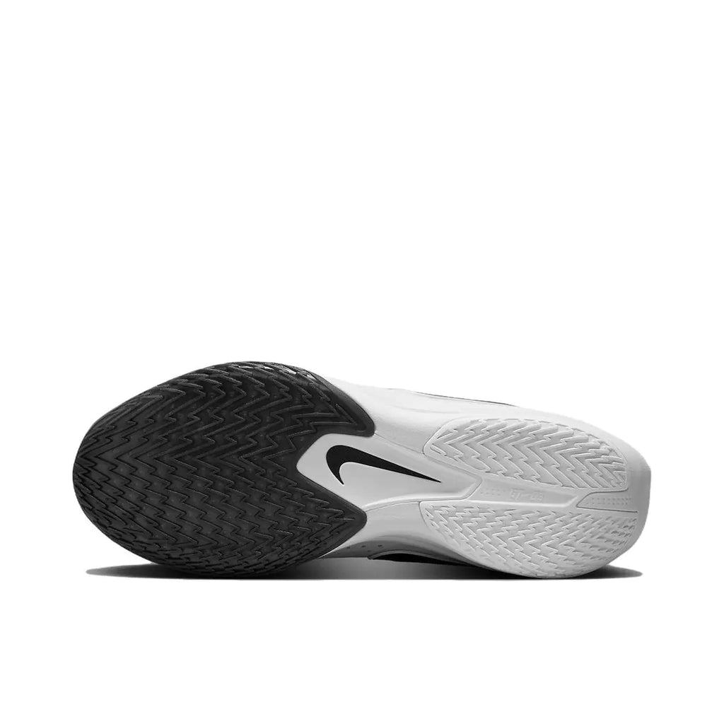 Nike GT Cut 3 " Panda "