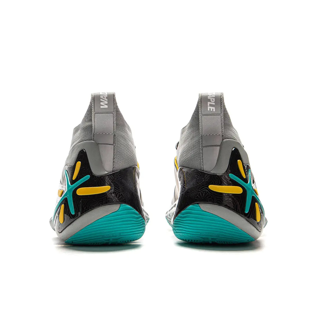 Lining Way of Wade 11 " Staple Retro Card "