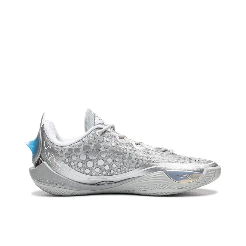 Lining Wade 808 6 ULTRA 'Flash Silver Stingray'