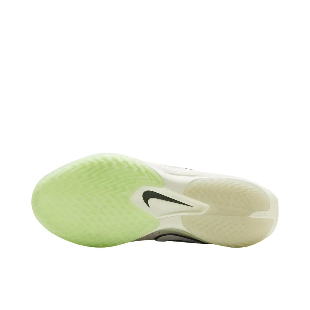 Nike GT Cut 3 " Light Bone Vapor "