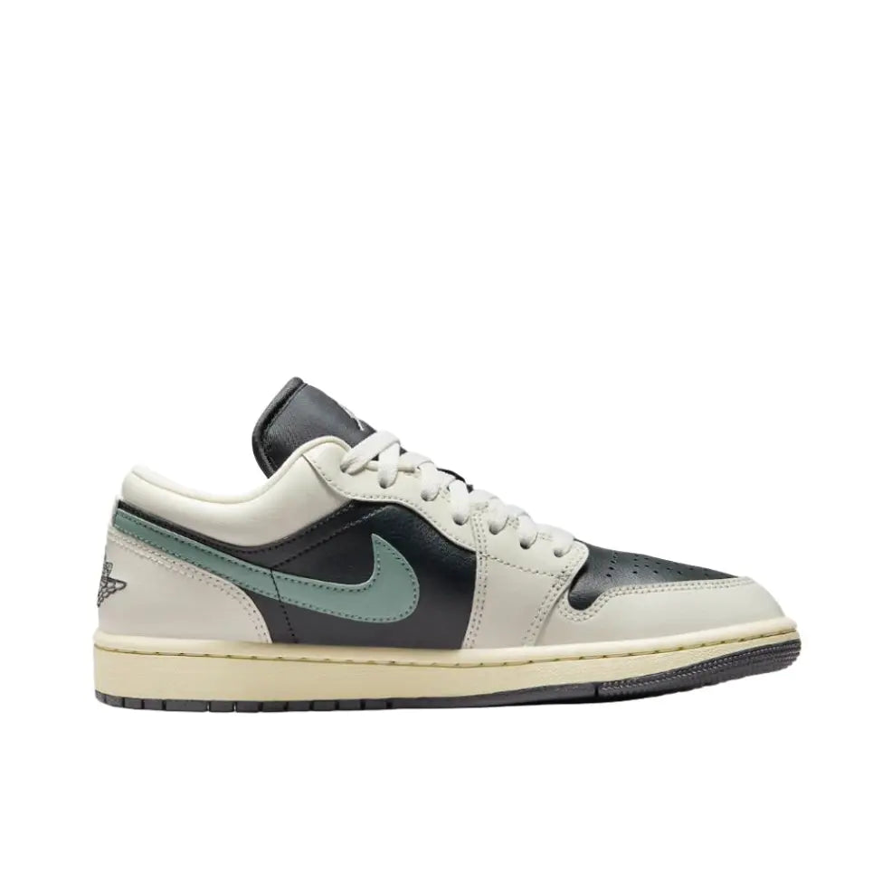 Air Jordan 1 Low " JADE SMOKE "